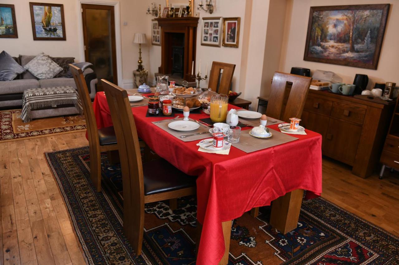 Cilbrwyn Bed & Breakfast Swansea Bagian luar foto