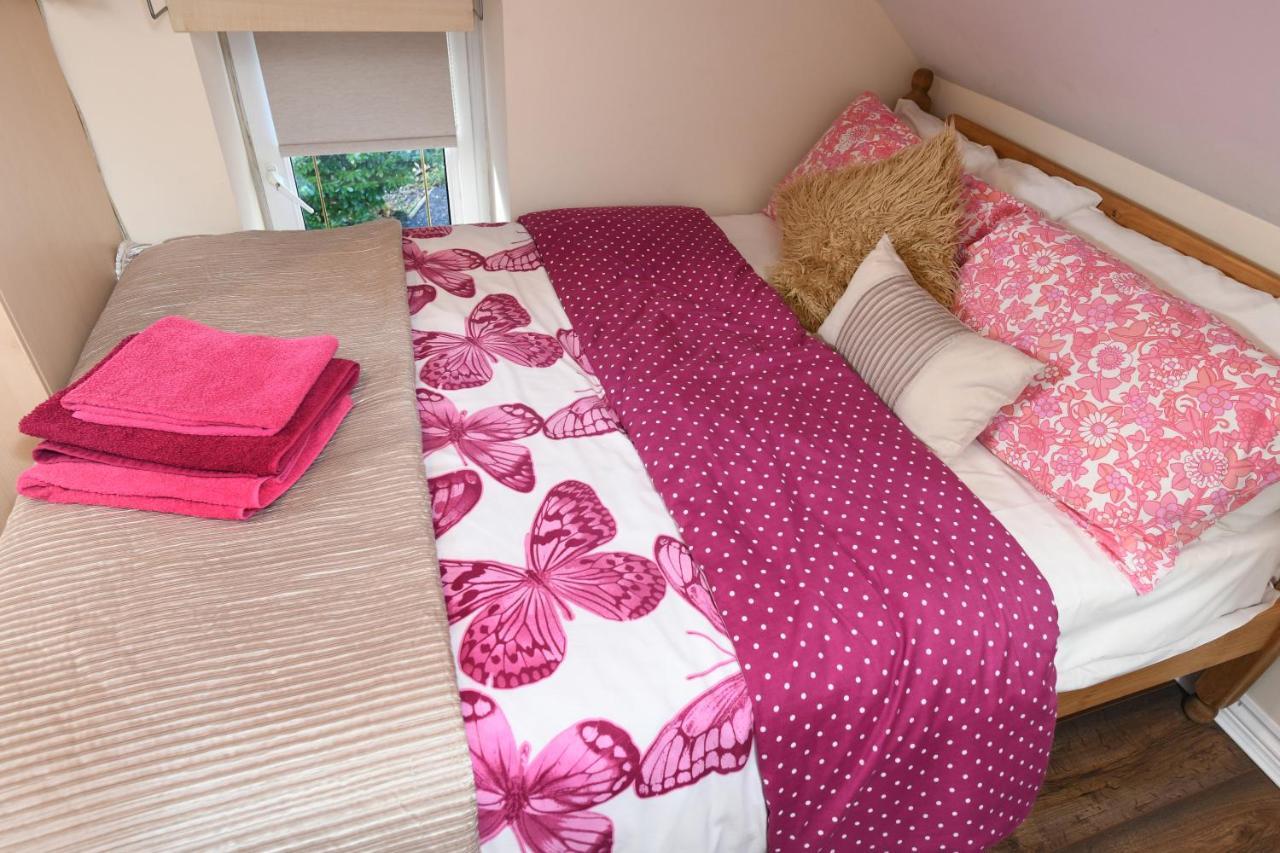 Cilbrwyn Bed & Breakfast Swansea Bagian luar foto
