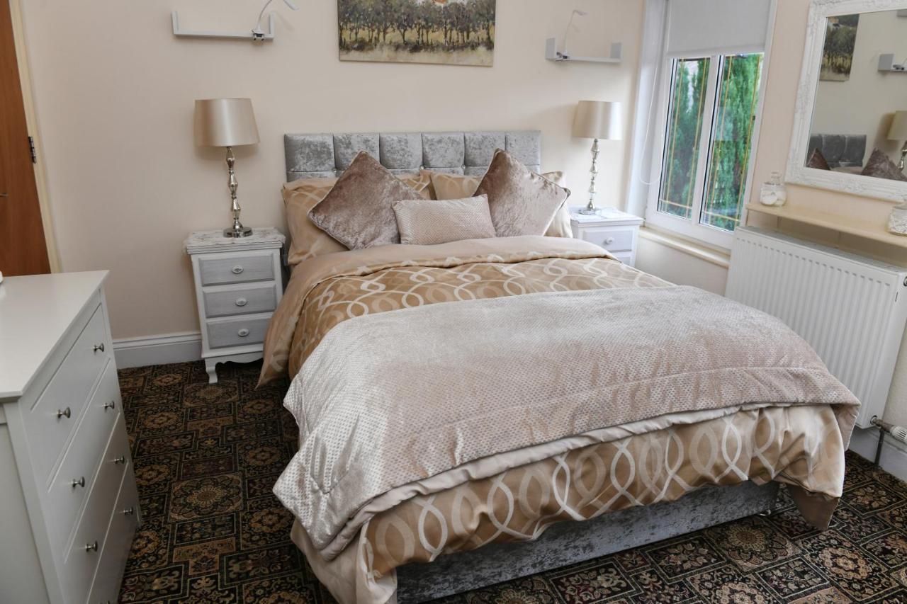 Cilbrwyn Bed & Breakfast Swansea Bagian luar foto